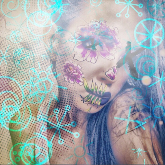 Meet your Posher, Rebecca - Picture 1 of 1